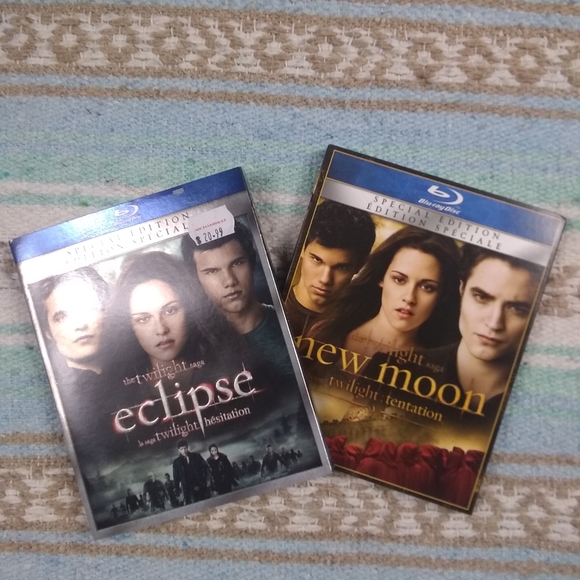 NWT BLU RAY DISC  ECLIPSE AND NEW MOON - Picture 2 of 8